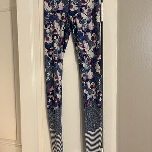 Dharma Bums Floral Artistry Leggings